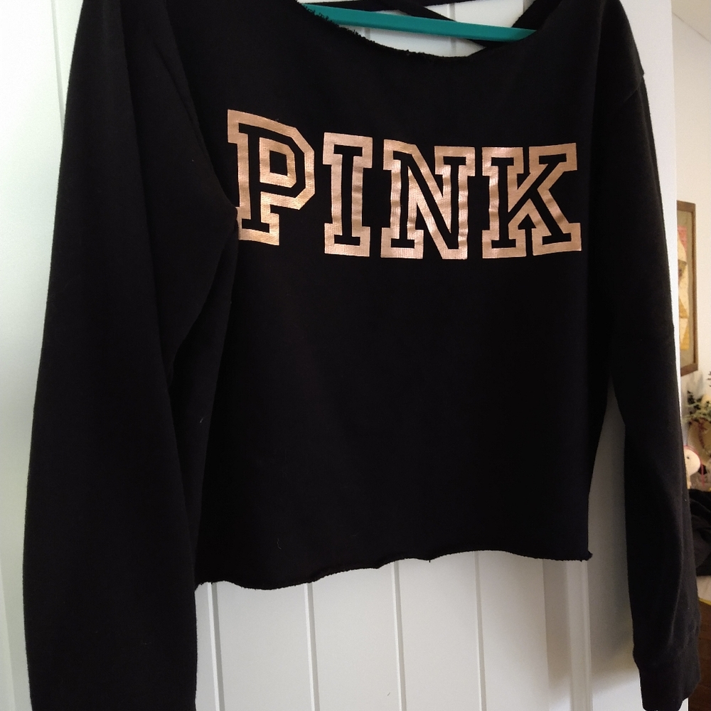VICTORIA'S SECRET pink sweatshirt cropped size SMALL EUC